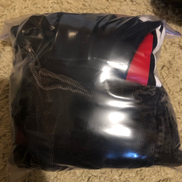 CLOTHING MYSTERY BAG! - Picture 2 of 3